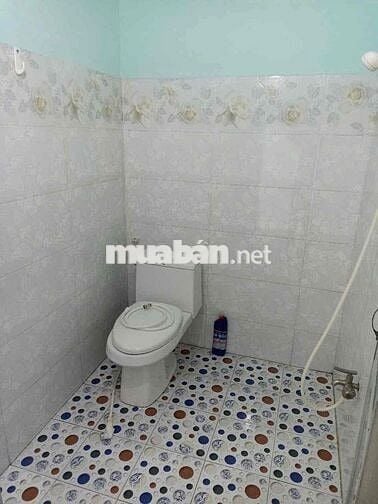 Cho thuê nhà nguyên căn Giồng Trôm cách TP Bến Tre 500m