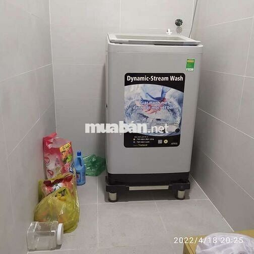 P8, Q8, Phòng đẹp thoáng mát có cửa sổ, kệ bếp nấu ăn, phòng tắm