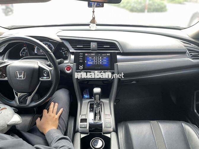 Sếp cần bán xe Honda Civic 2020
