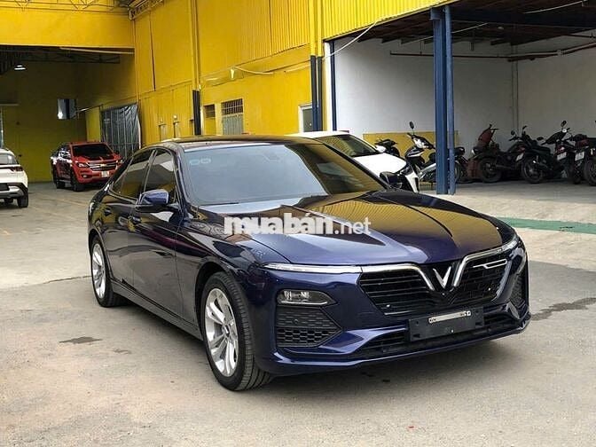 VinFast Lux A2.0 2020 2.0 AT - 33000 km