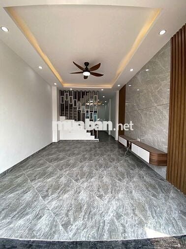 Nhà 75m có sân trước-sau,gần cây xăng ĐỒNG LƯ,ĐT 419,tiện đi TT HÀ NỘI
