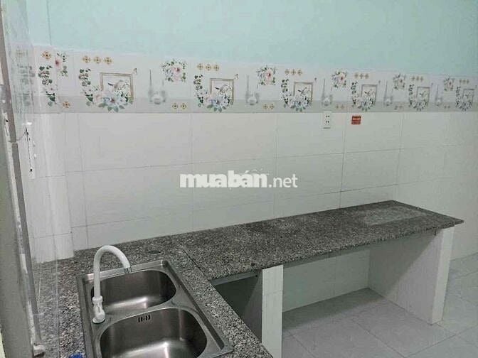 Cho thuê nhà nguyên căn Giồng Trôm cách TP Bến Tre 500m
