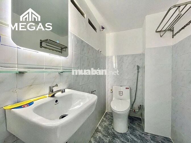 Duplex ngay trường đại học VLU, IUH