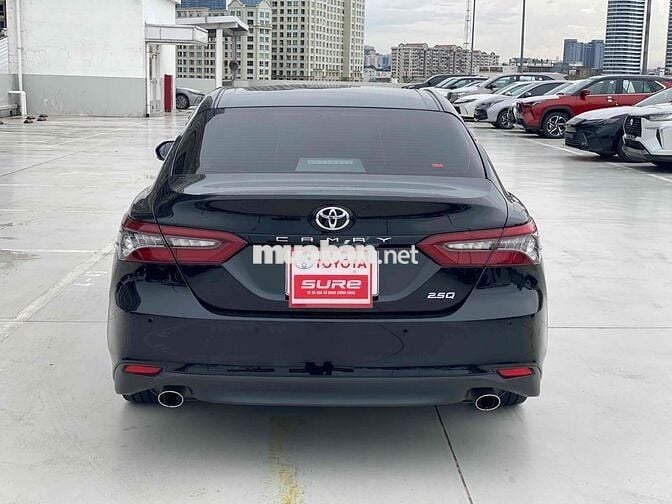 Toyota Camry 2022 2.5 Q - 38000 km
