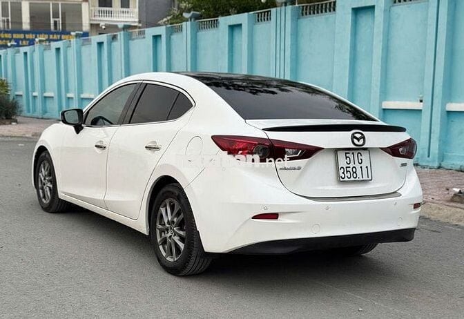 Mazda 3 2017 1.5AT mua mới 1 chủ full kịch đồ chơi