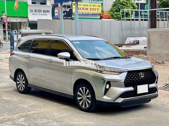 TOYOTA VELOZ CROSS CVT 2022 GIA ĐÌNH 1 CHỦ VAY 70%