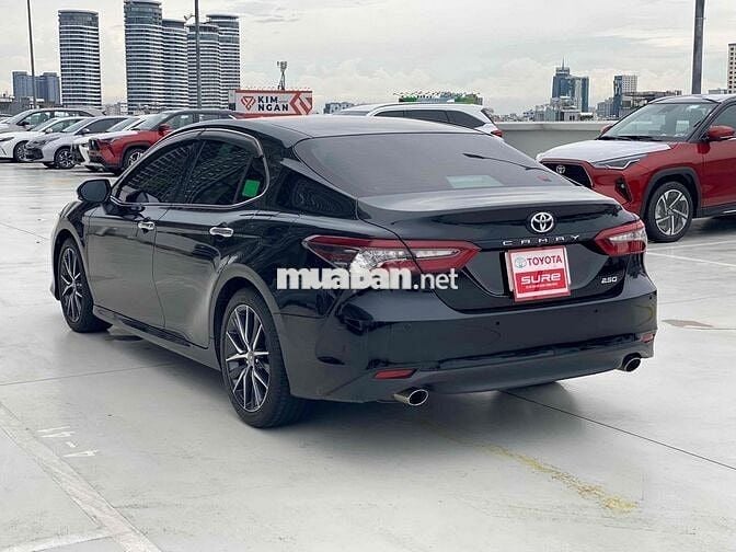 Toyota Camry 2022 2.5 Q - 38000 km