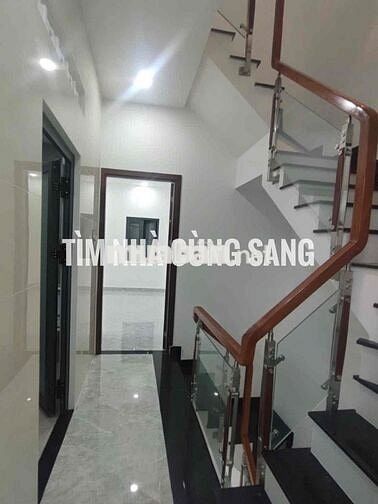 CHO THUÊ NHÀ MỚI ĐẸP 5PN, 5WC, 1PT, SÂN ĐẬU Ô TÔ P. HBC TĐ, HCM