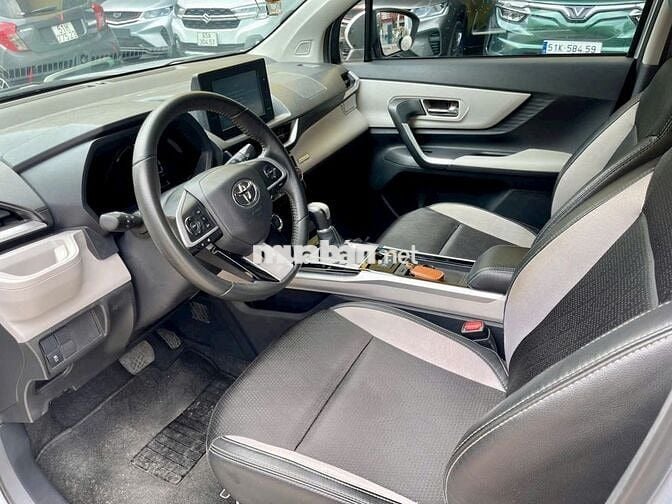 TOYOTA VELOZ CROSS CVT 2022 GIA ĐÌNH 1 CHỦ VAY 70%