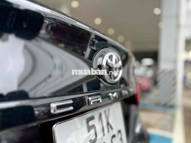 Toyota Camry 2022 2.5 Q - 38000 km Đen xe đẹp