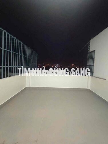 CHO THUÊ NHÀ MỚI ĐẸP 5PN, 5WC, 1PT, SÂN ĐẬU Ô TÔ P. HBC TĐ, HCM
