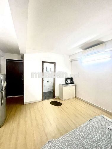 Phòng 25m2, Full nội thất, Hẻm xe tải