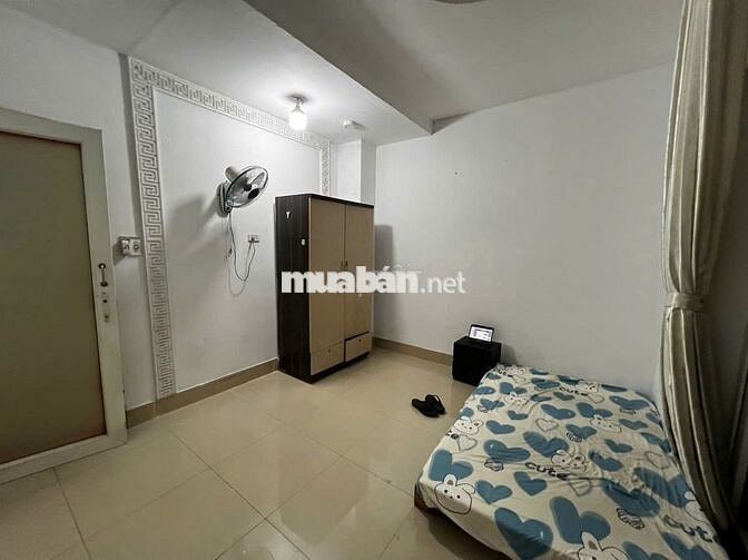 Phòng Sân Thượng View sông riêng biệt full nội thất giá chỉ 6,5tr