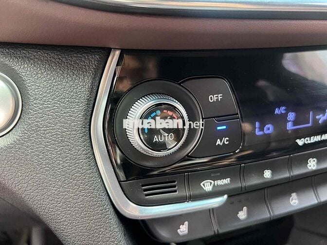 Hyundai SantaFe 2019 2.4L Premium - 35.000 km