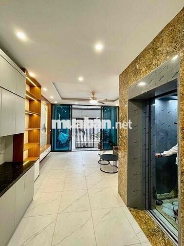 40m2 miêu nha , tây mỗ , nam từ liêm , xây đơn lập , có thang máy
