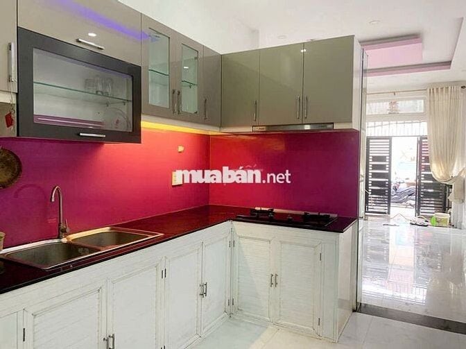 NNC  Hẻm Xe Hơi  5M CMT8  Quận 3 _ Tiên KD + VP Công ty