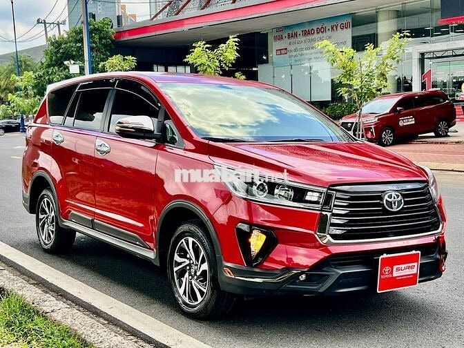 Innova 2022 Venturer 2.0 AT - 42000 km