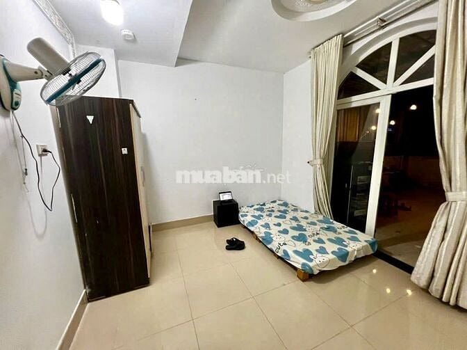 Phòng Sân Thượng View sông riêng biệt full nội thất giá chỉ 6,5tr