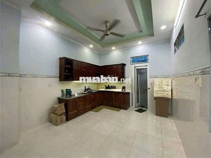 CHO THUÊ NHÀ 3 TẦNG SIÊU RỘNG - HXH - DTSD 260M2,KDC HỒNG LONG THỦ ĐỨC