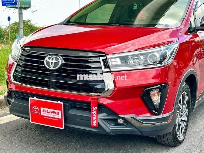 Innova 2022 Venturer 2.0 AT - 42000 km