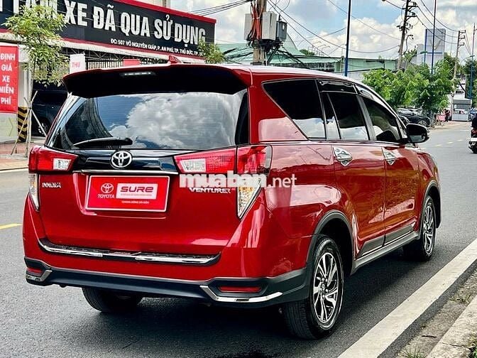 Innova 2022 Venturer 2.0 AT - 42000 km