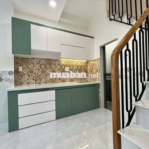 NHÀ HOÀNG DIỆU Q4- HẺM 4m- 3x7- 3 LẦU ĐÚC - KO QH- GIÁ 4 TỶ NHỈNH