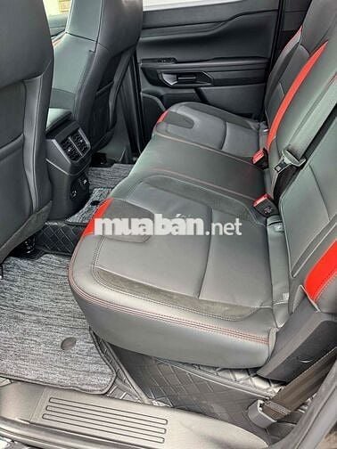 Ford Raptor 2025-800 km