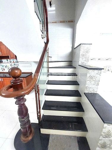 🔵 Cho thuê Mặt tiền Phường 4 Q8. (3.5x14) 4Tầng 5PN Mới đẹp, Chỉ 18tr