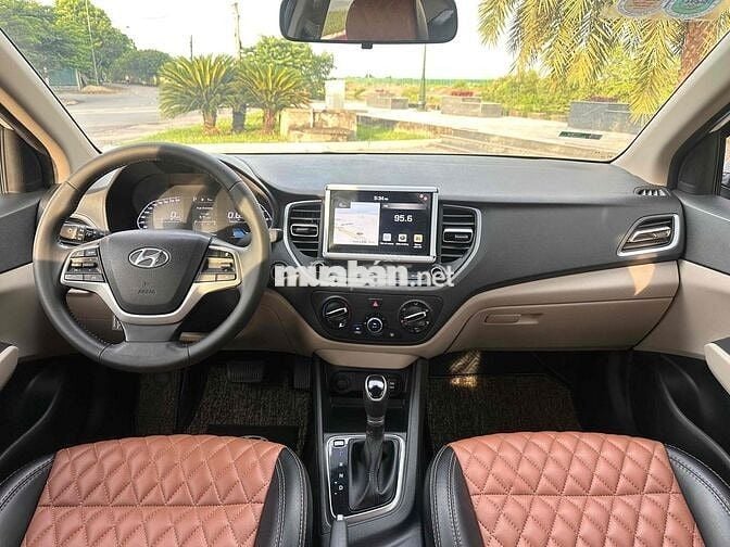Hyundai Accent 2021 1.4 AT - 26000 km
