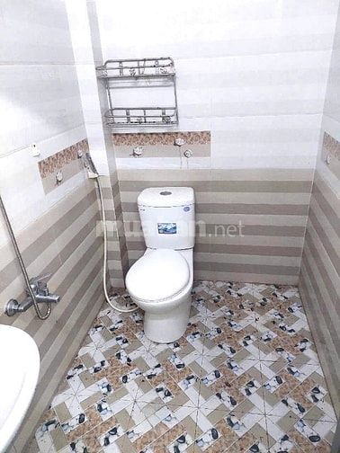 🔵 Cho thuê Mặt tiền Phường 4 Q8. (3.5x14) 4Tầng 5PN Mới đẹp, Chỉ 18tr