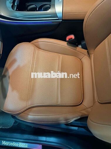 Cần bán Mercedes Benz chạy lướt