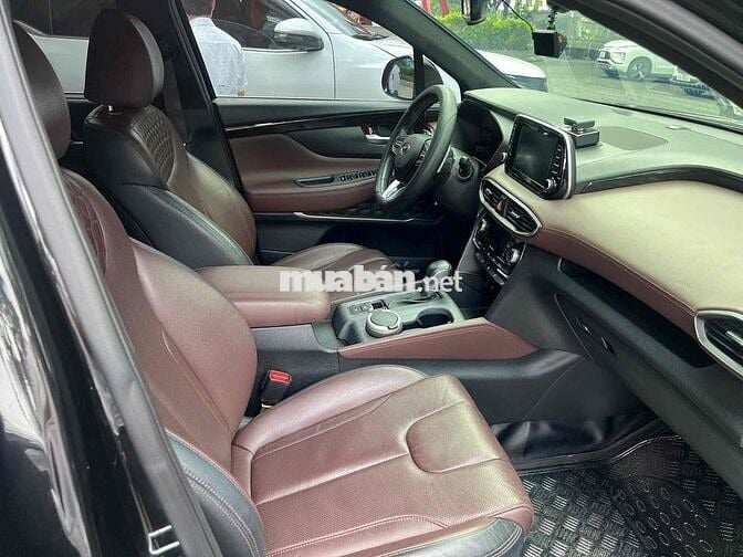 Hyundai SantaFe 2019 2.4L Premium - 35.000 km