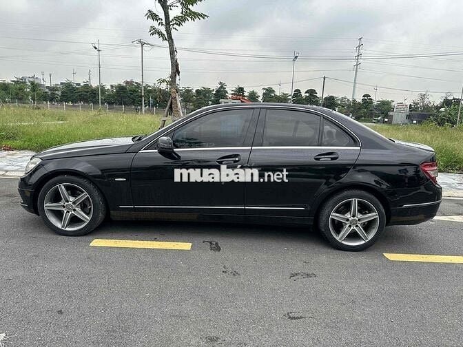 Mercedes Benz C Class 2010 C200 CGI - 120000 km