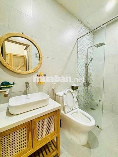 Cho thuê nhà nguyên căn 2 phòng ngủ khu Mỹ An