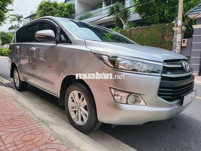 Toyota Innova 2020 2.0E - 78000 km