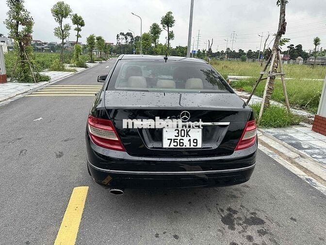 Mercedes Benz C Class 2010 C200 CGI - 120000 km