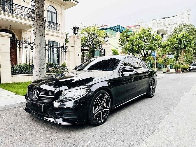 Mercedes Benz C Class 2019 - 42000 km
