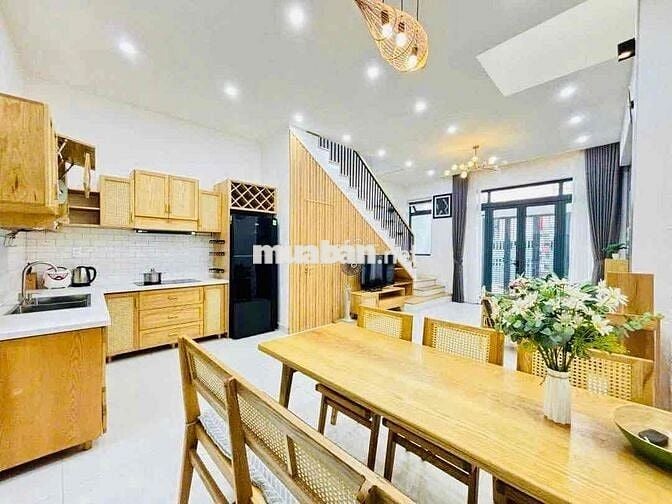 Cho thuê nhà nguyên căn 2 phòng ngủ khu Mỹ An