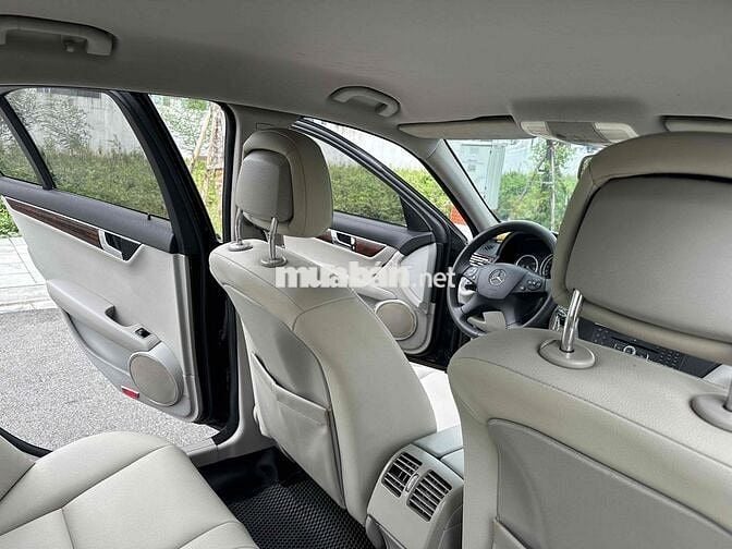 Mercedes Benz C Class 2010 C200 CGI - 120000 km
