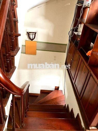 Hiếm! Phố Láng Hạ 8 tỷ có nhà 46m2 *4T dân xây, 40m ra oto, giá đầu tư