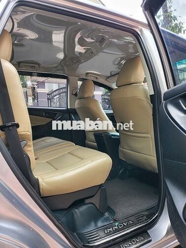 Toyota Innova 2020 2.0E - 78000 km