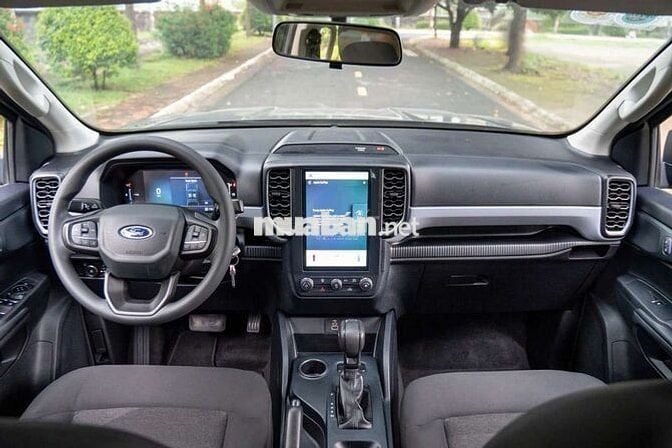 Ford Ranger 2023 XLS 2.0 4x2 AT - 39000 km