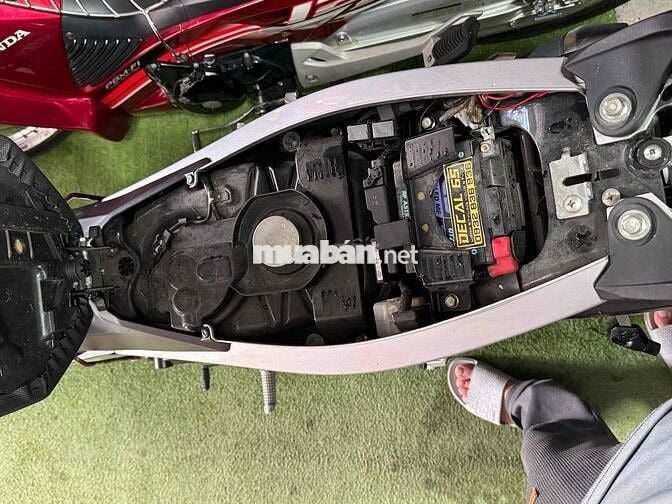 Su Satria 150 Fi/2023/ Odo 8000 Ngay Chủ 65