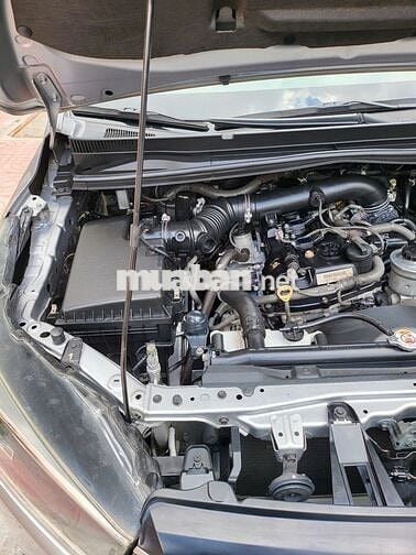 Toyota Innova 2020 2.0E - 78000 km