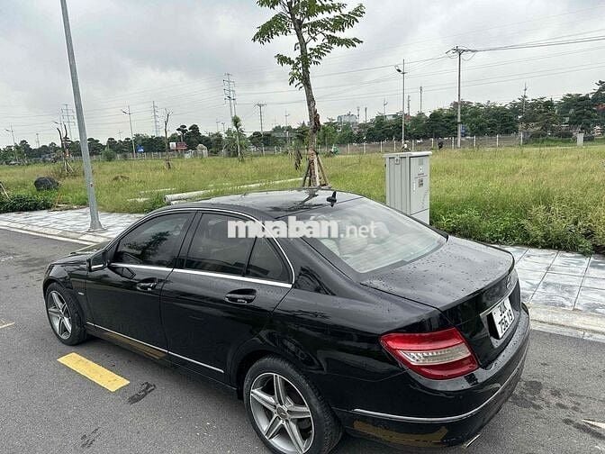 Mercedes Benz C Class 2010 C200 CGI - 120000 km