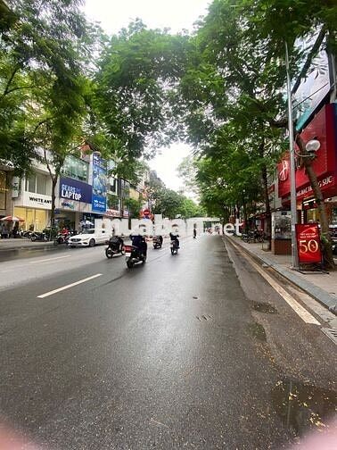 Trung tâm Thái Hà Đống Đa ,VF3 vào nhà có thang máy