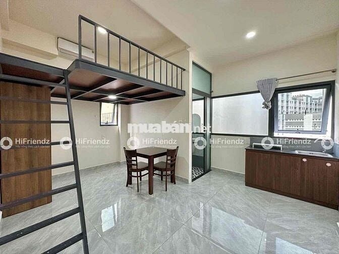 CĂN HỘ FULL NỘI THẤT NHÀ MỚI KHÔNG GIỚI HẠN NGƯỜI Ở CỬA SỔ LỚN