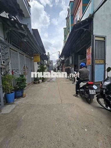 Nhà đẹp 4*10m 2PN hẻm thông 5m ngay Chợ Ấp 4 Nguyễn Thị Tú Vĩnh Lộc B