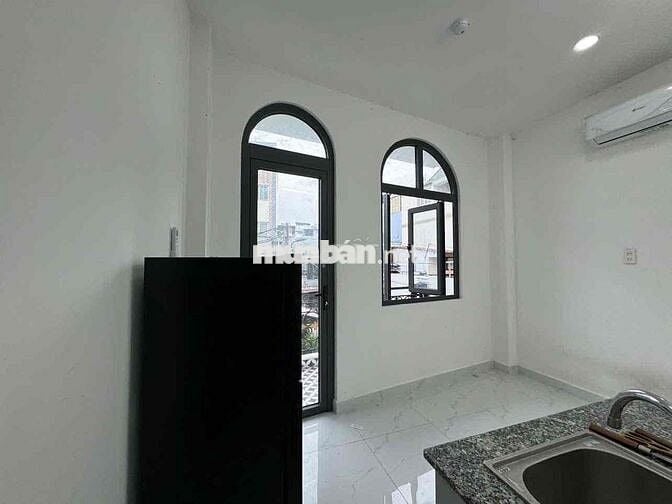 ☘️ Studio ban công thoáng mát mới xây giá sinh viên ngay UEH Q10