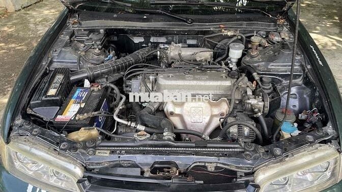Honda Accord 1994 2.0 MT - 250000 km